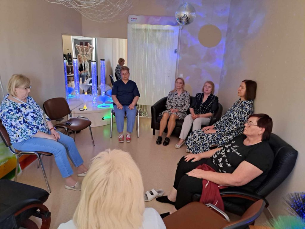 Messenger_creation_F9947682-7B30-4CCE-81C6-C088140D523A